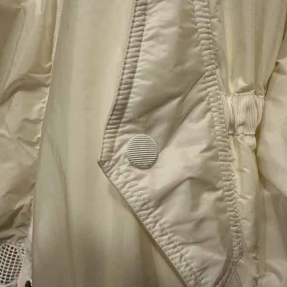 Authentic Moncler jacket - Picture 4 of 9